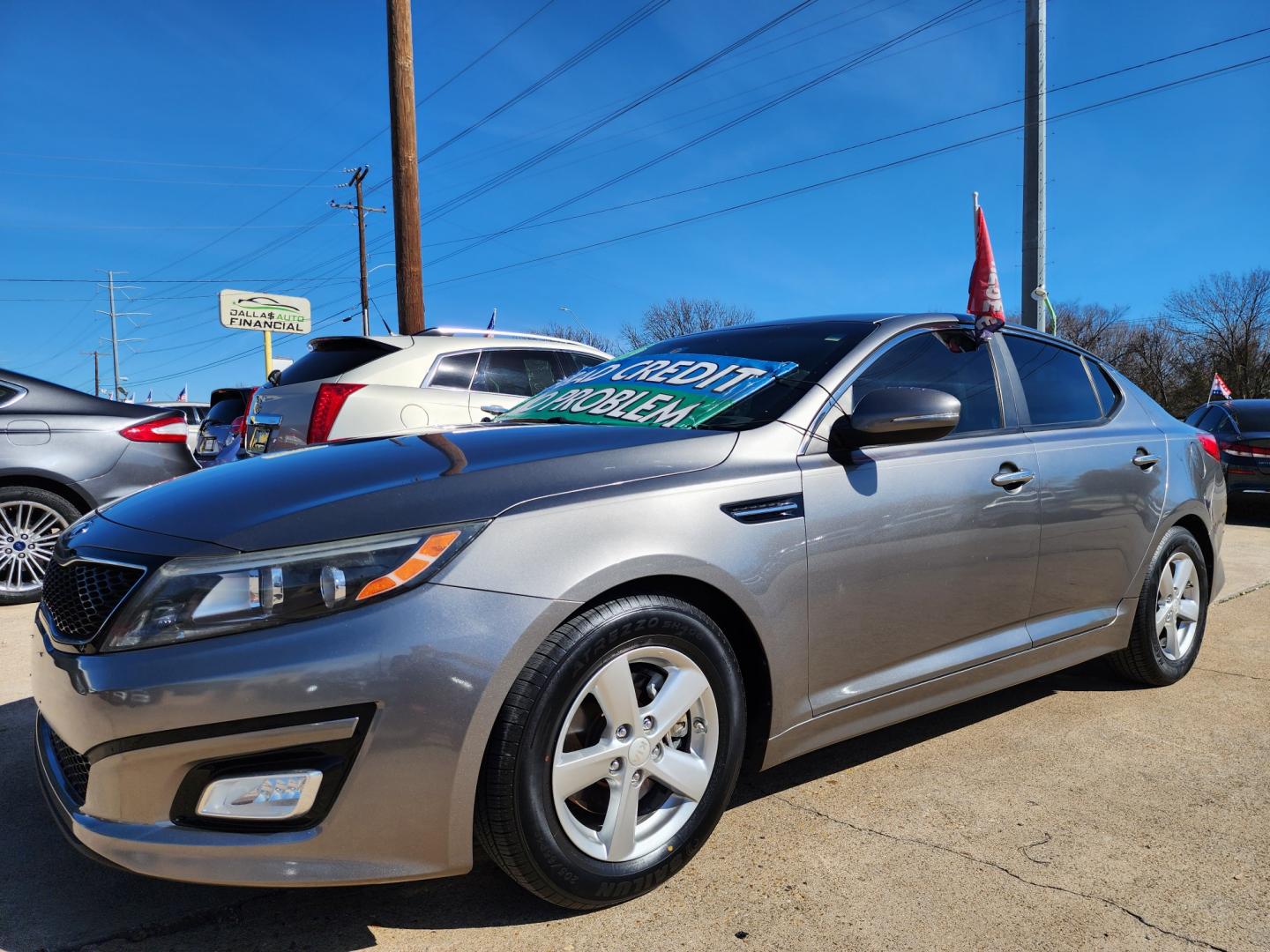 2015 GRAY Kia Optima LX (5XXGM4A77FG) with an 2.4L L4 DOHC 16V engine, 6-Speed Automatic transmission, located at 2660 S.Garland Avenue, Garland, TX, 75041, (469) 298-3118, 32.885551, -96.655602 - Welcome to DallasAutos4Less, one of the Premier BUY HERE PAY HERE Dealers in the North Dallas Area. We specialize in financing to people with NO CREDIT or BAD CREDIT. We need proof of income, proof of residence, and a ID. Come buy your new car from us today!! This is a Very clean 2015 KIA OPTIMA - Photo#7